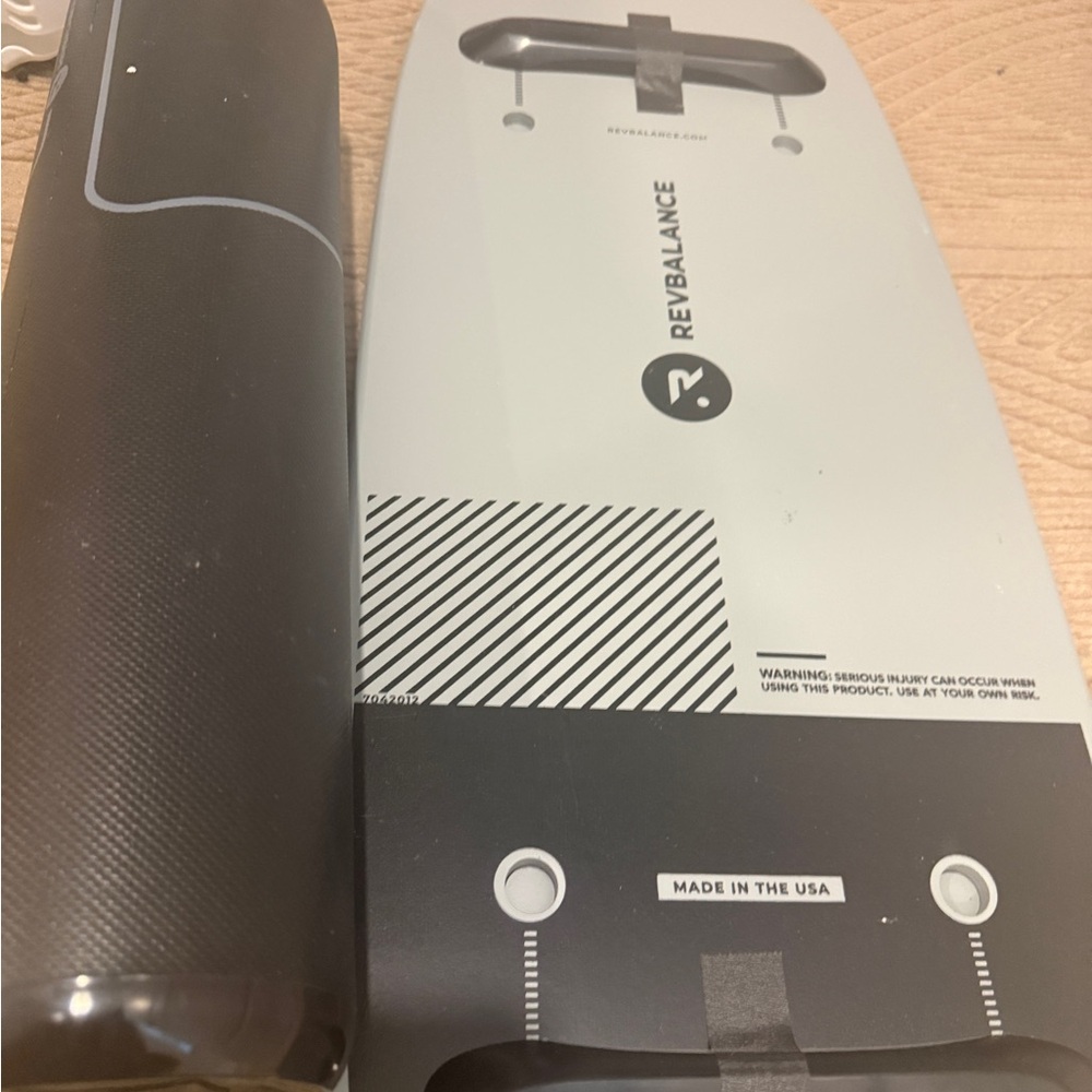 Revbalance Balance Board with Black Roller